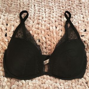 Victoria's Secret 34DD Plunge Bra NWOT